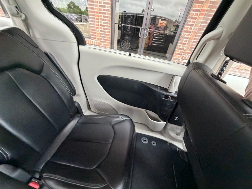 Chrysler Pacifica  2023