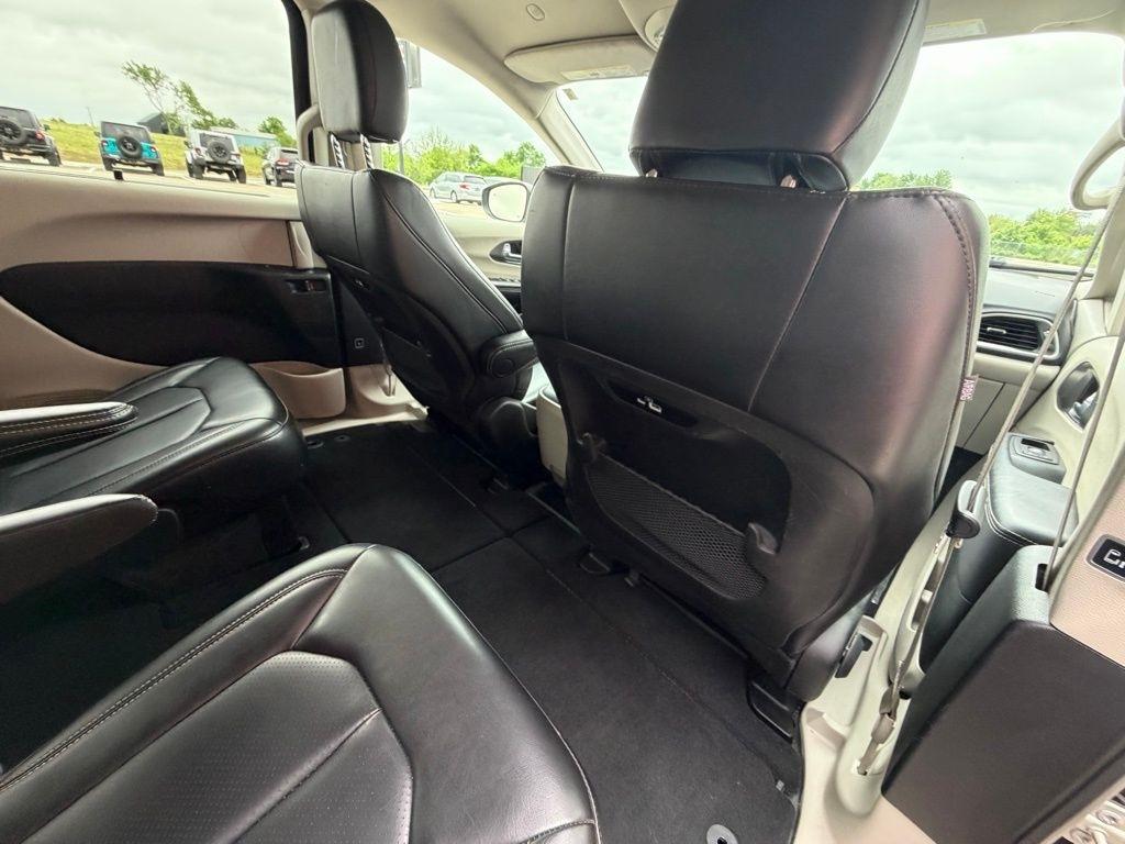 Chrysler Pacifica  2023