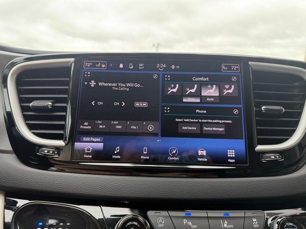 Chrysler Pacifica  2023