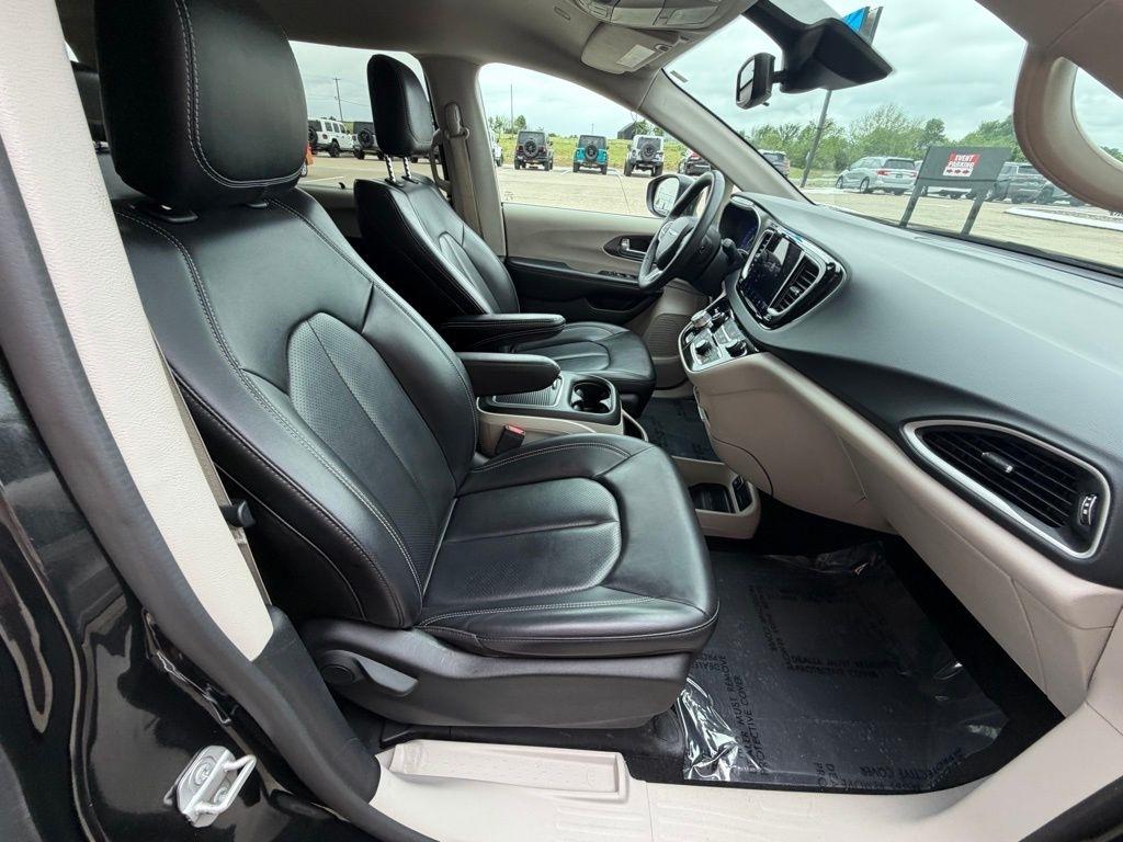 Chrysler Pacifica  2023