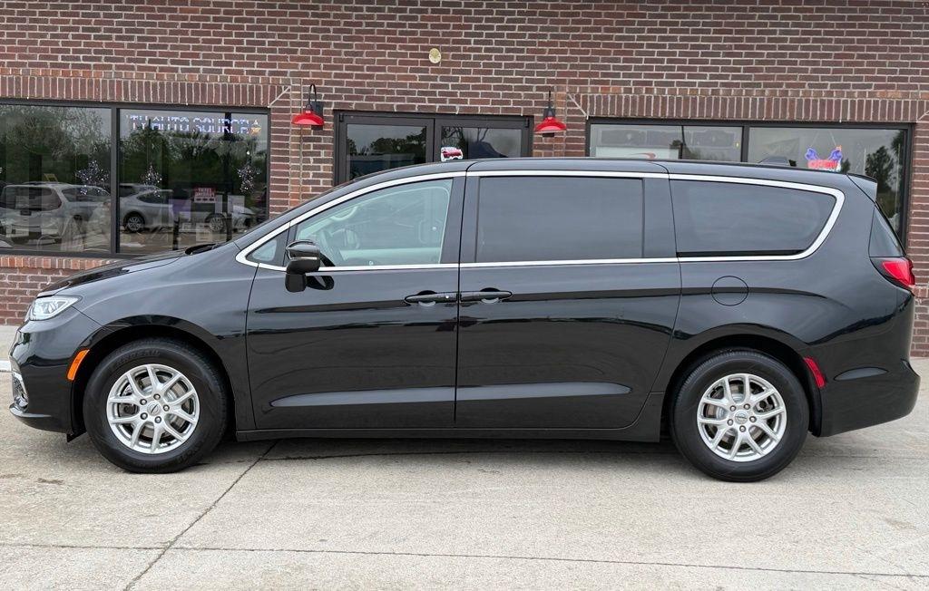 Chrysler Pacifica  2023