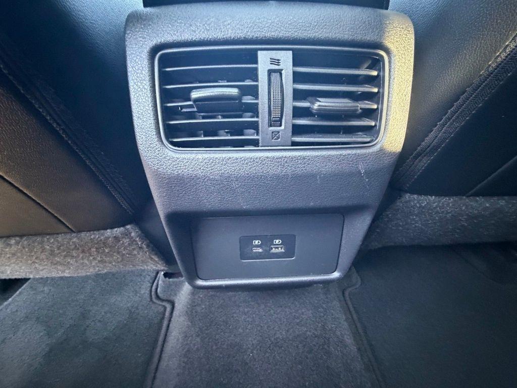 Nissan Rogue  2023