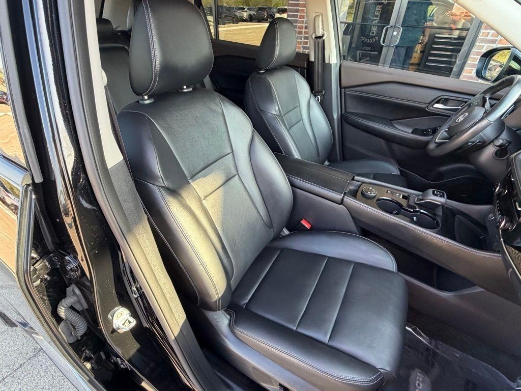 Nissan Rogue  2023