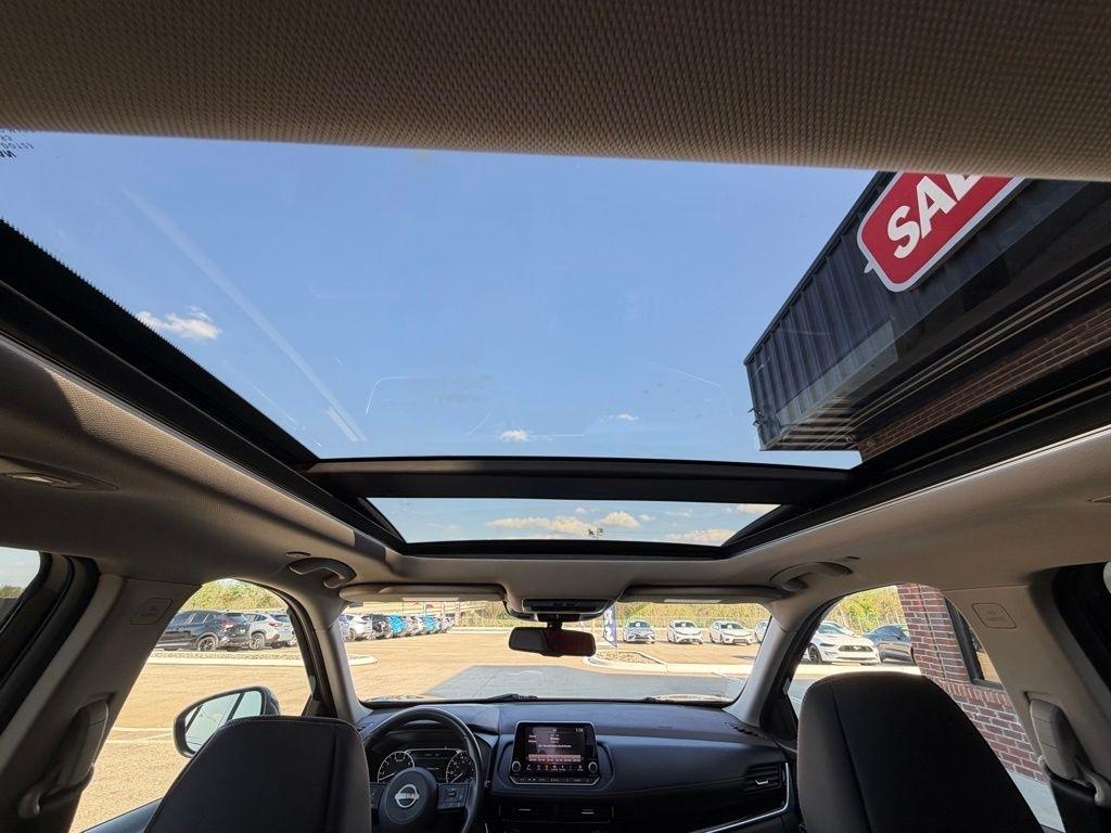Nissan Rogue  2023