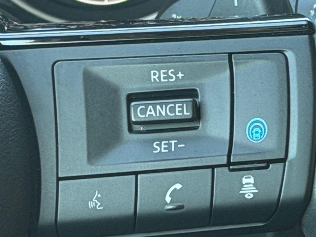Nissan Rogue  2023