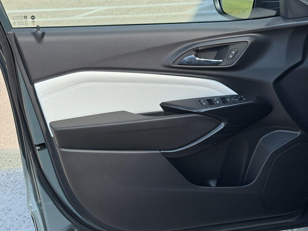 Chevrolet Trax  2025