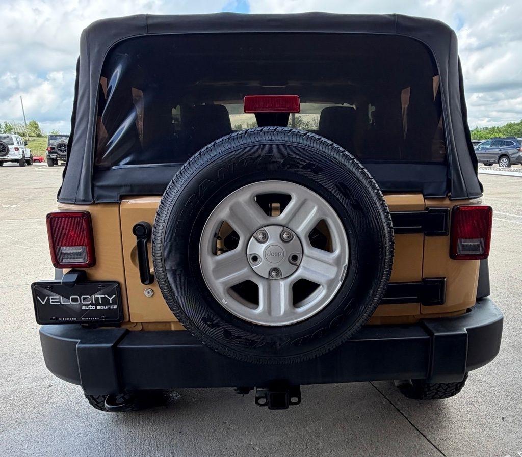 Jeep Wrangler  2013