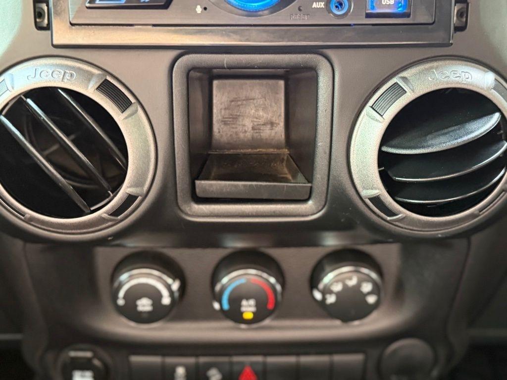 Jeep Wrangler  2013