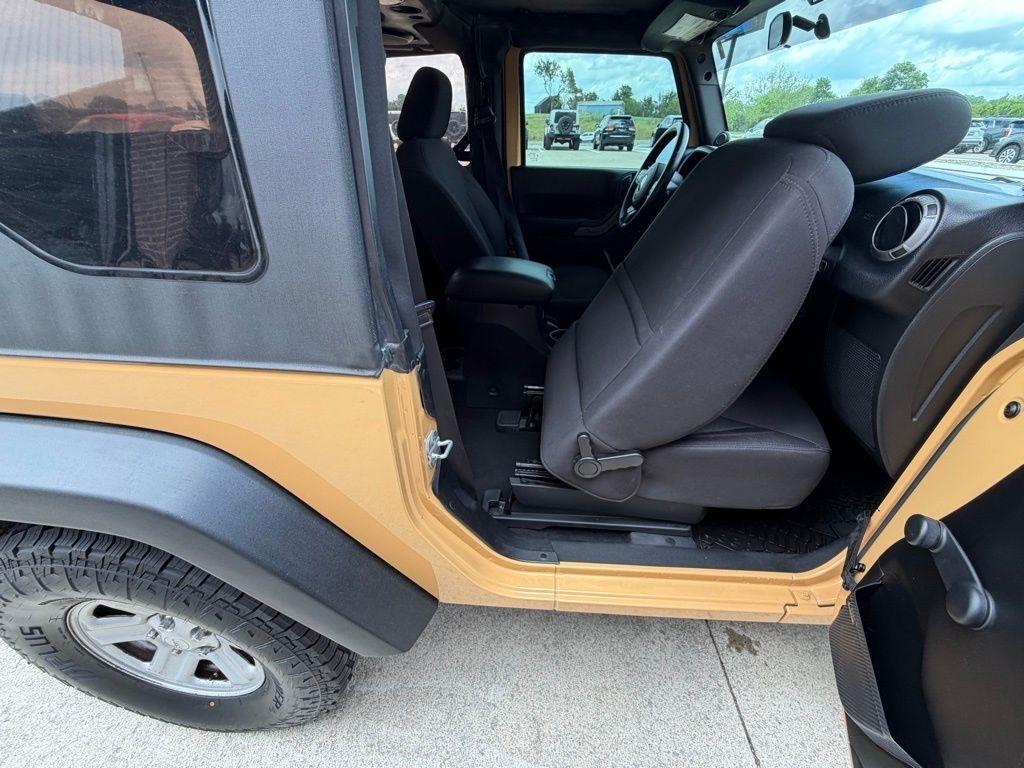 Jeep Wrangler  2013