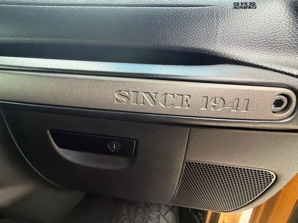 Jeep Wrangler  2013