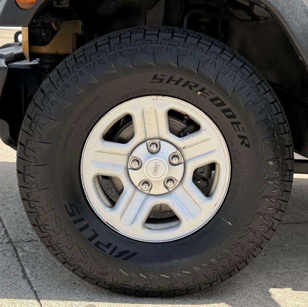Jeep Wrangler  2013