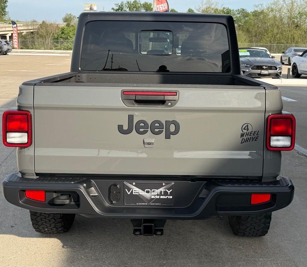 Jeep Gladiator  2021