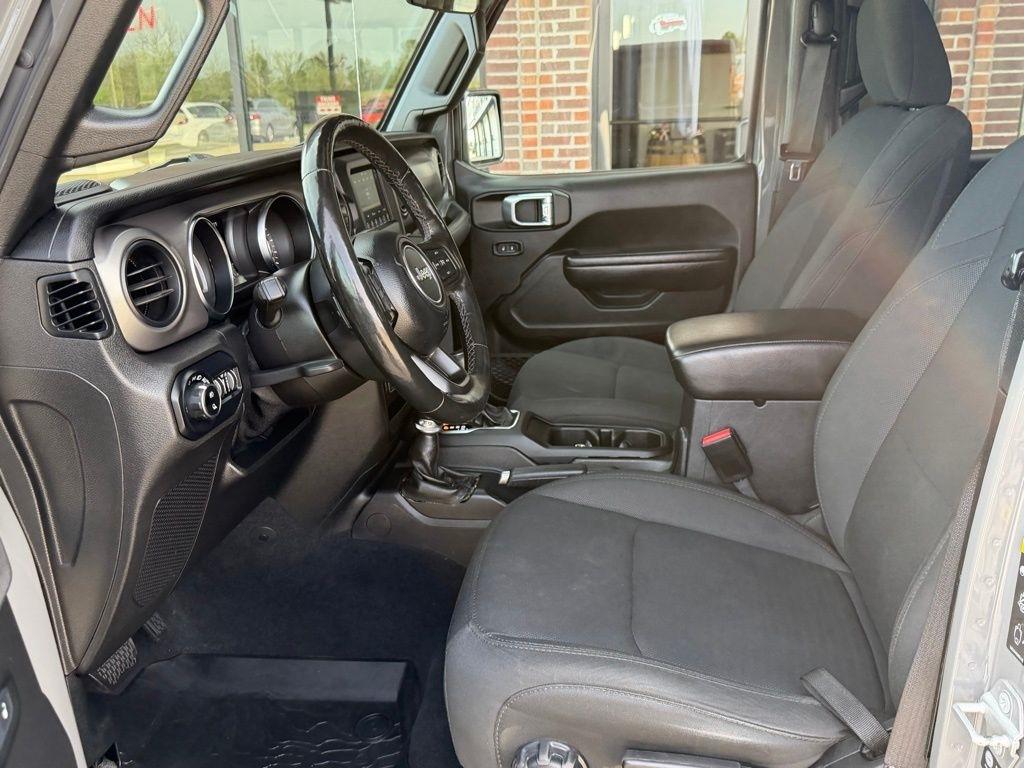 Jeep Gladiator  2021