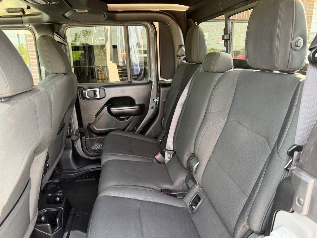 Jeep Gladiator  2021
