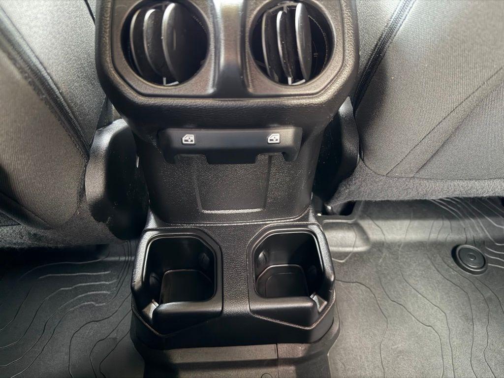 Jeep Gladiator  2021