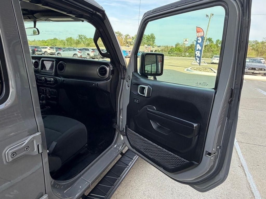 Jeep Gladiator  2021