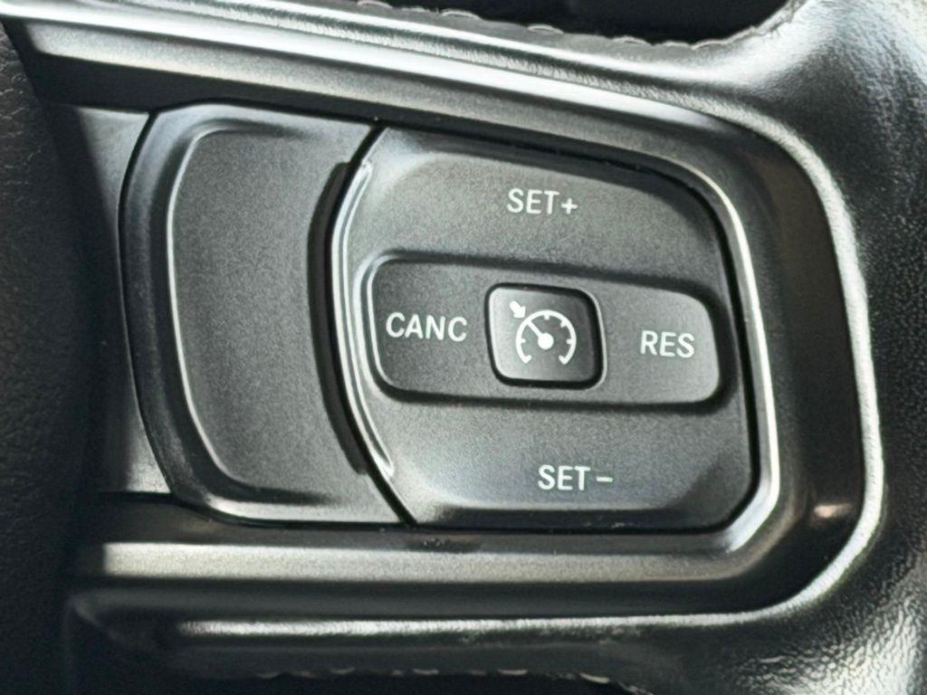 Jeep Gladiator  2021