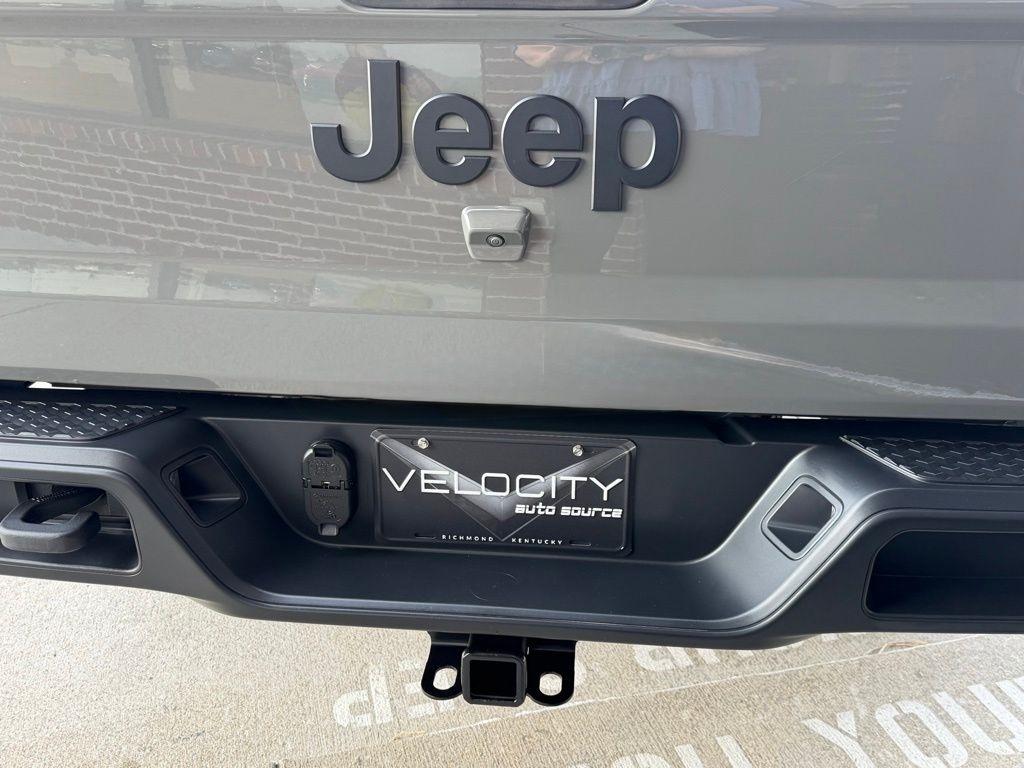 Jeep Gladiator  2021