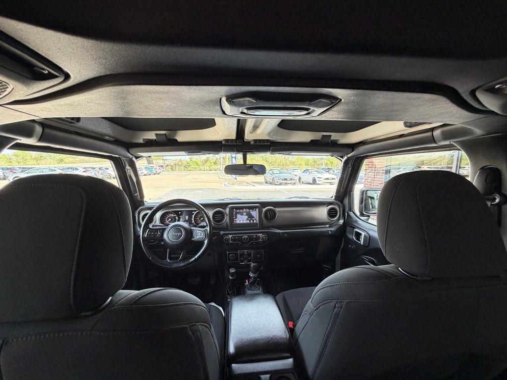 Jeep Gladiator  2021