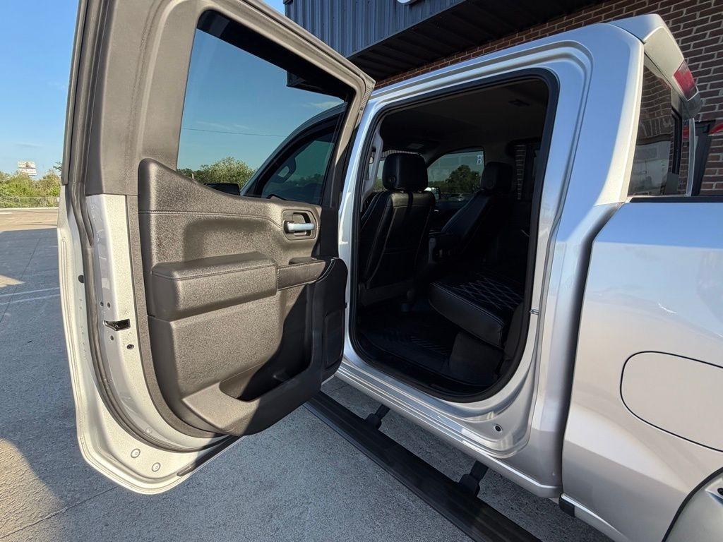 Chevrolet Silverado 1500  2021