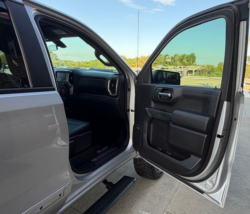 Chevrolet Silverado 1500  2021