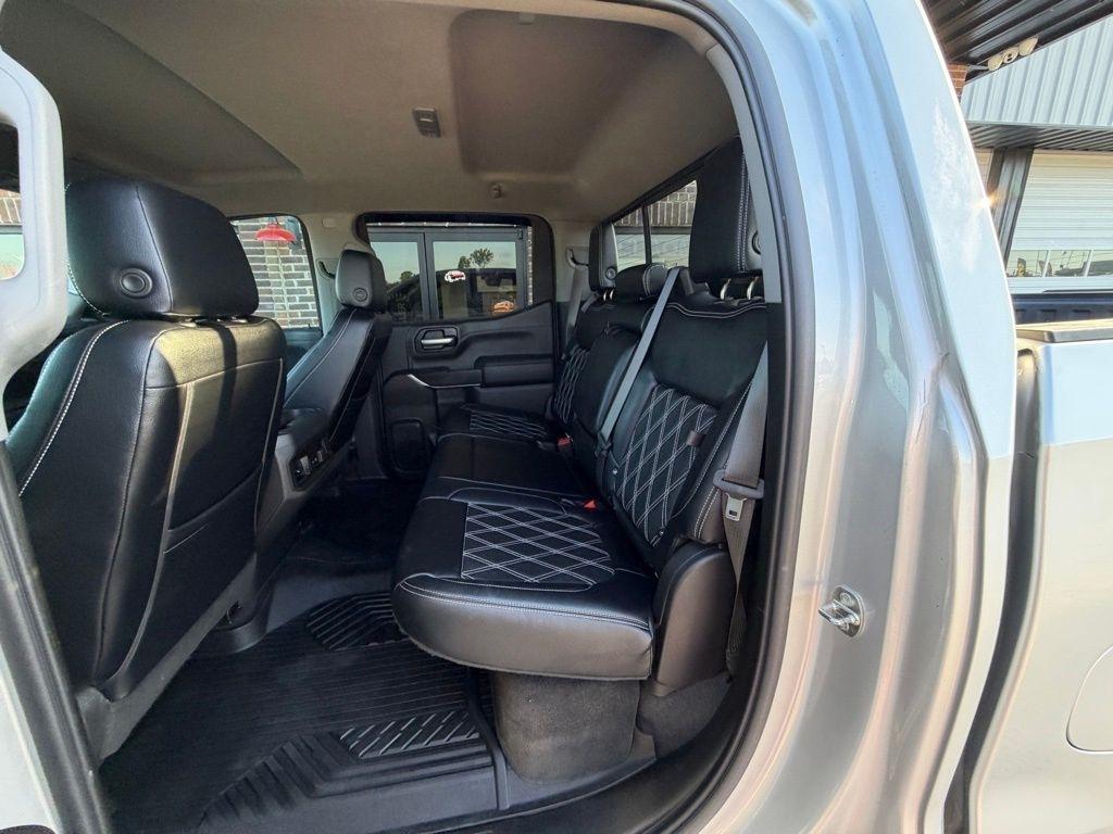 Chevrolet Silverado 1500  2021