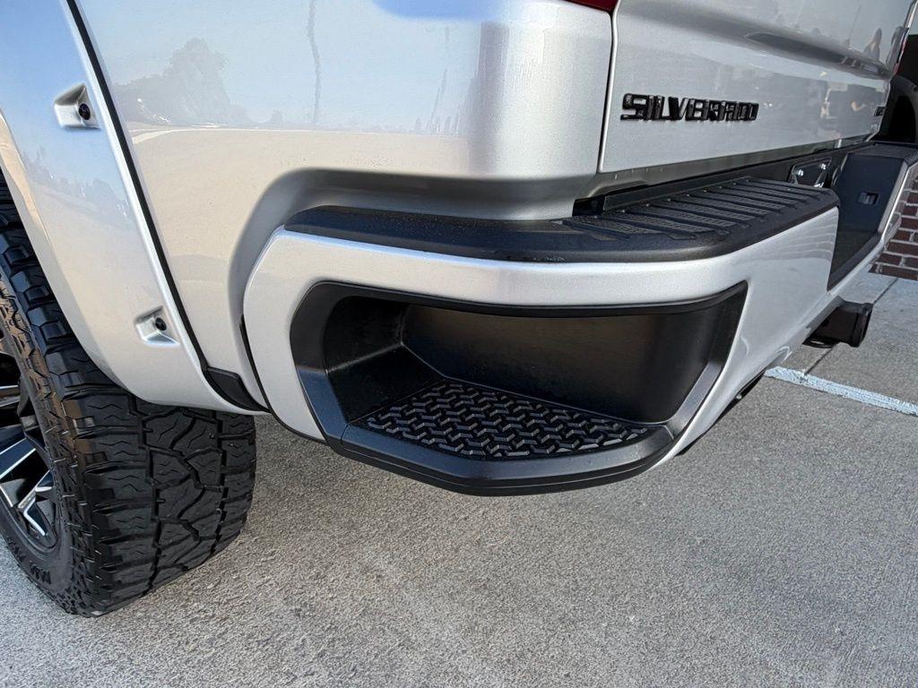 Chevrolet Silverado 1500  2021