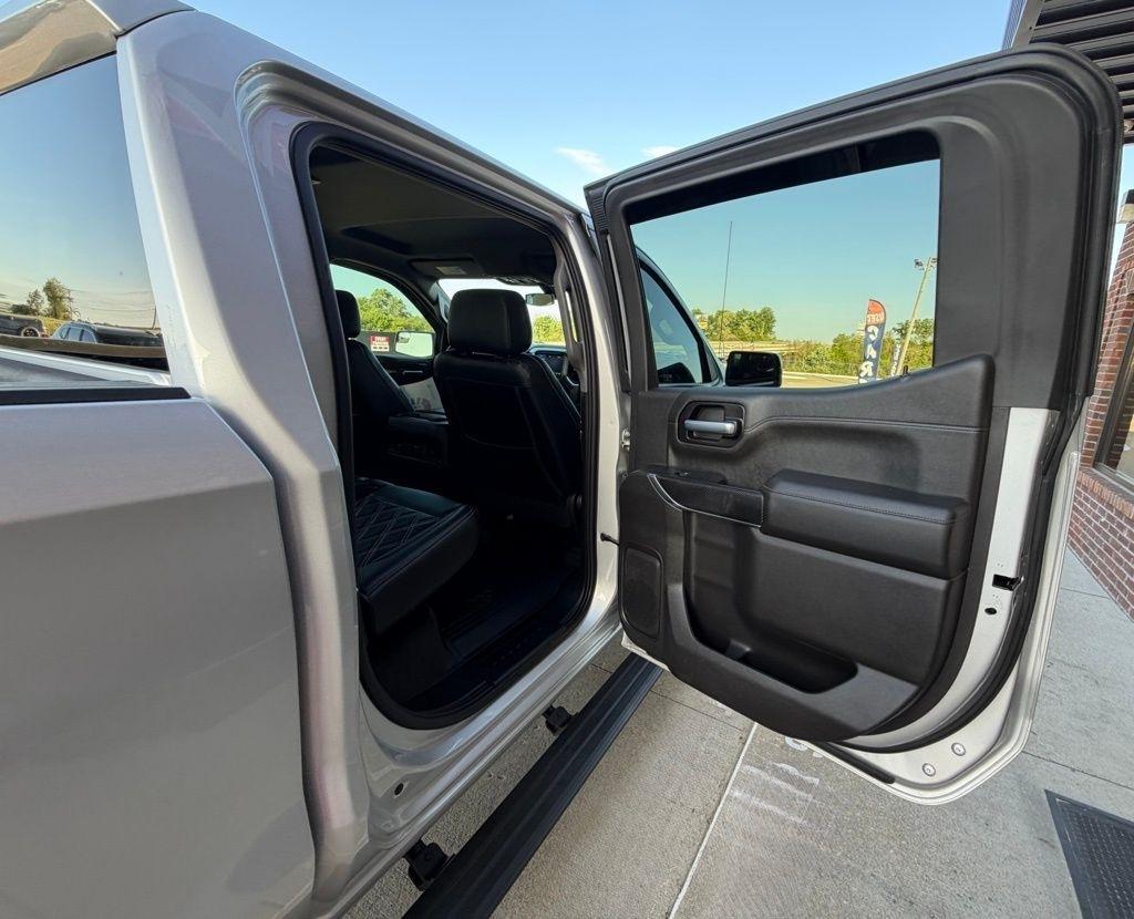 Chevrolet Silverado 1500  2021