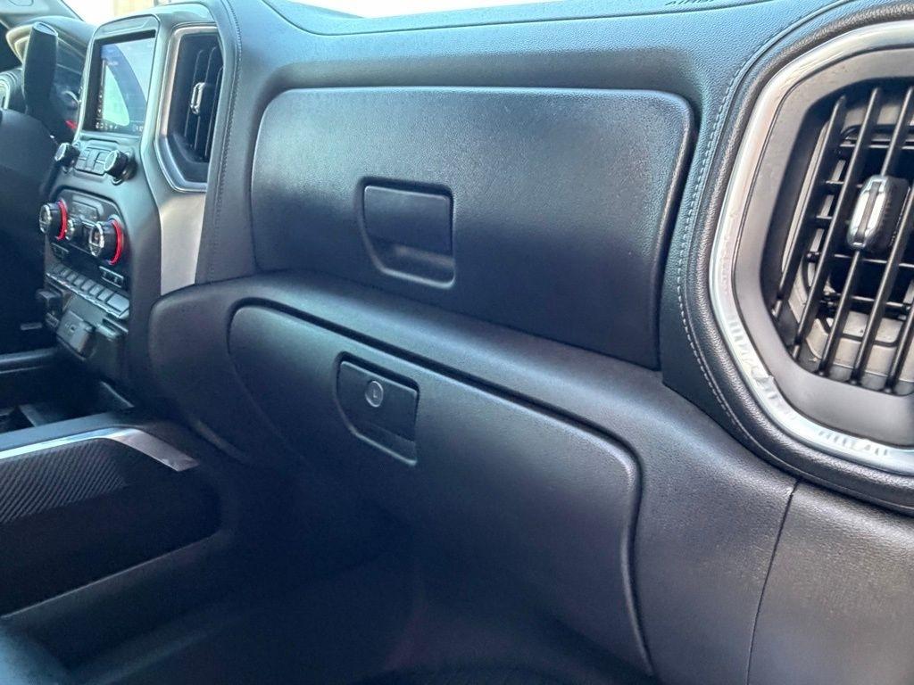 Chevrolet Silverado 1500  2021