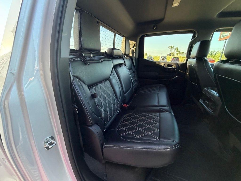 Chevrolet Silverado 1500  2021
