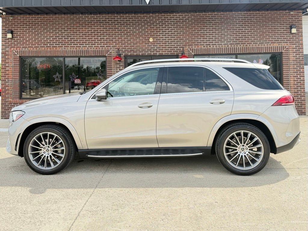 Mercedes-Benz GLE-Class  2022
