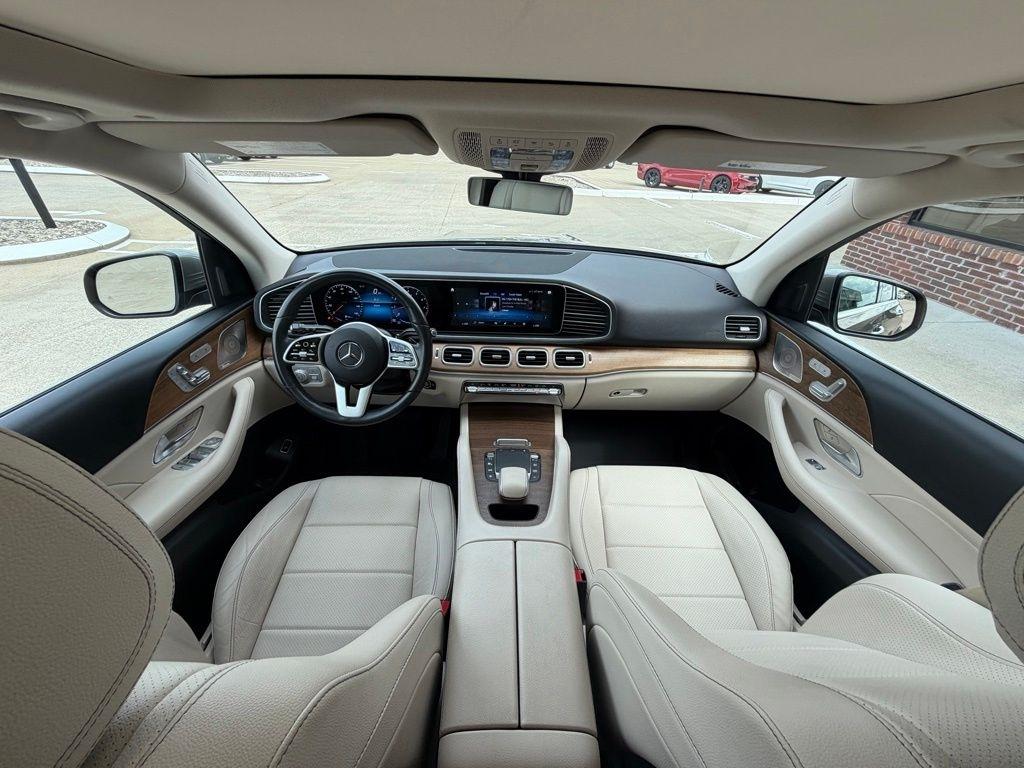 Mercedes-Benz GLE-Class  2022