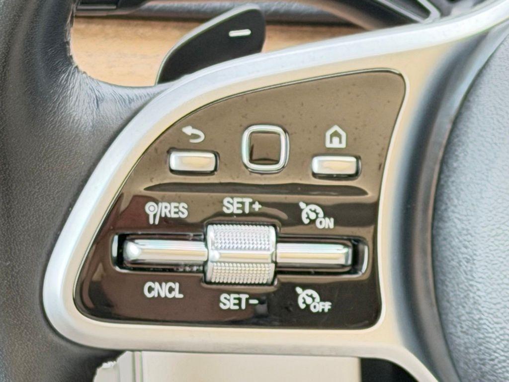Mercedes-Benz GLE-Class  2022