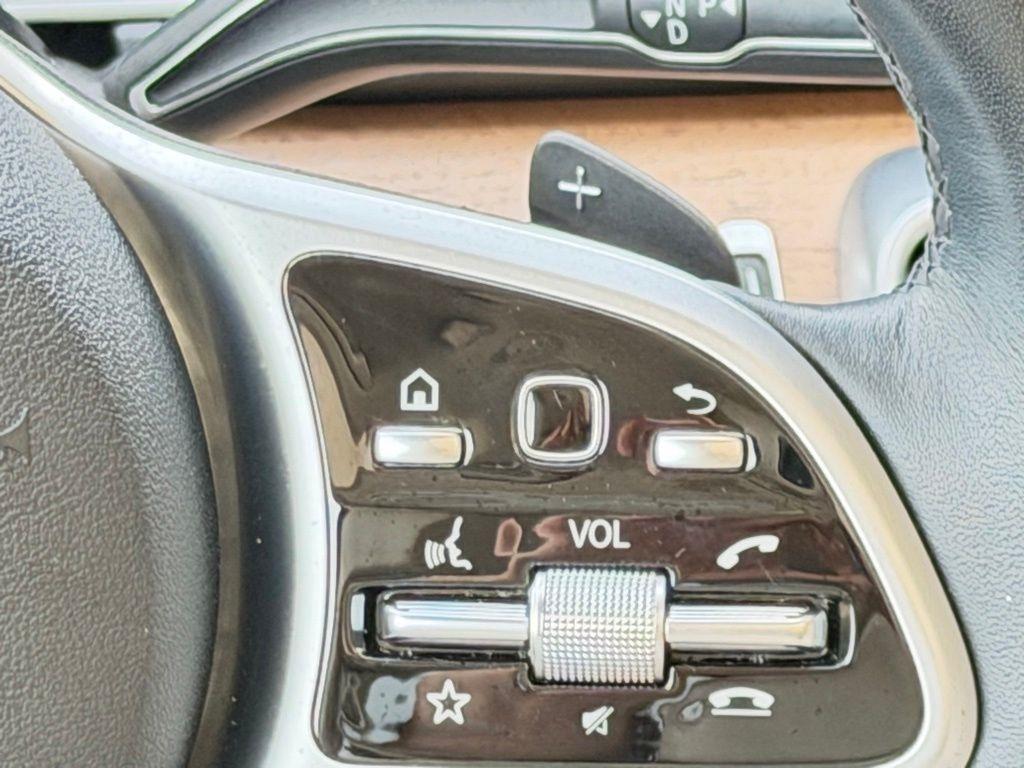 Mercedes-Benz GLE-Class  2022