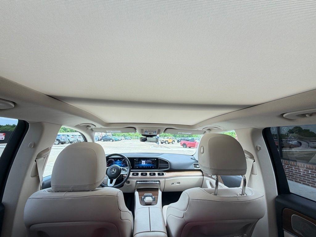 Mercedes-Benz GLE-Class  2022