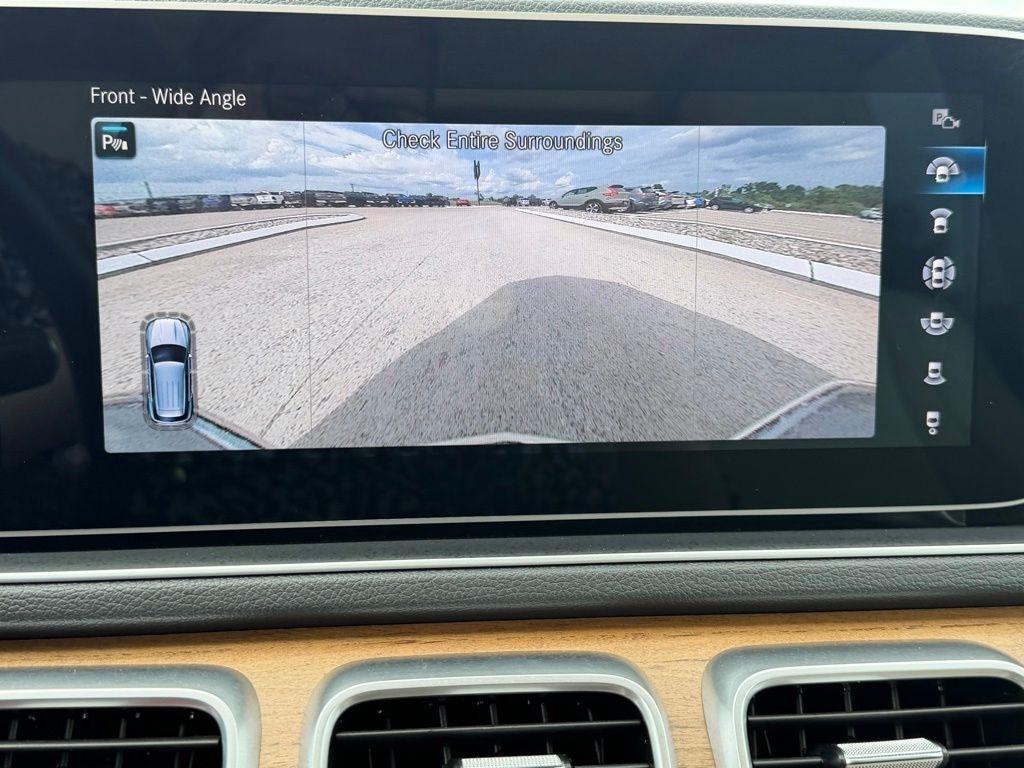 Mercedes-Benz GLE-Class  2022