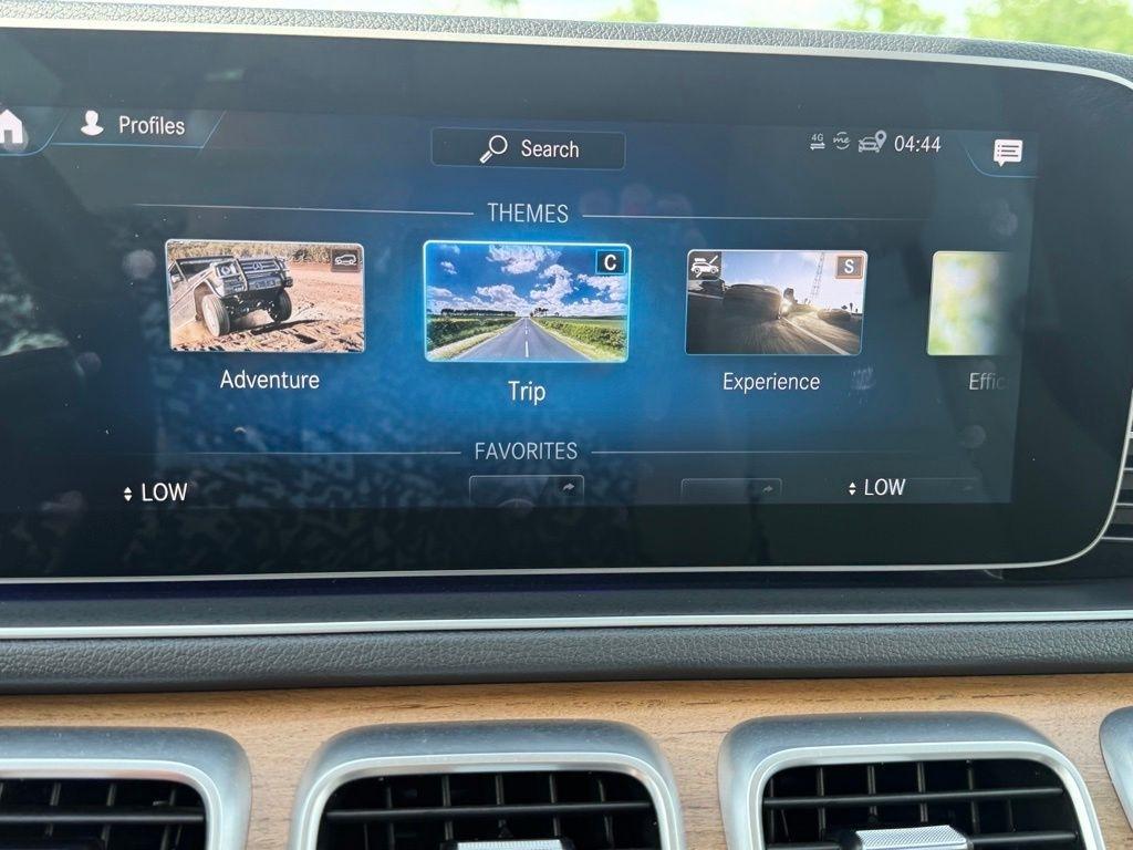 Mercedes-Benz GLE-Class  2022