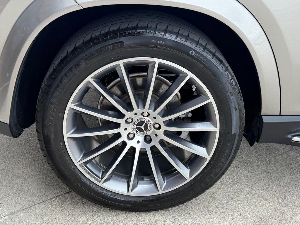 Mercedes-Benz GLE-Class  2022