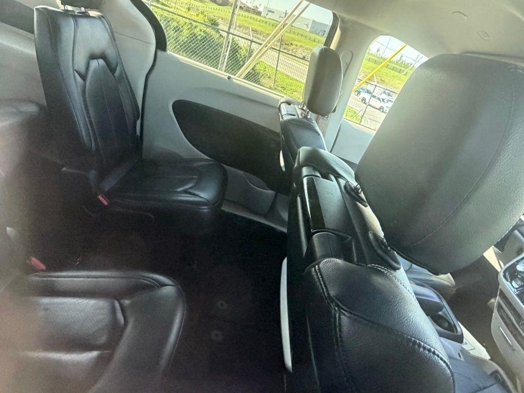 Chrysler Pacifica  2022