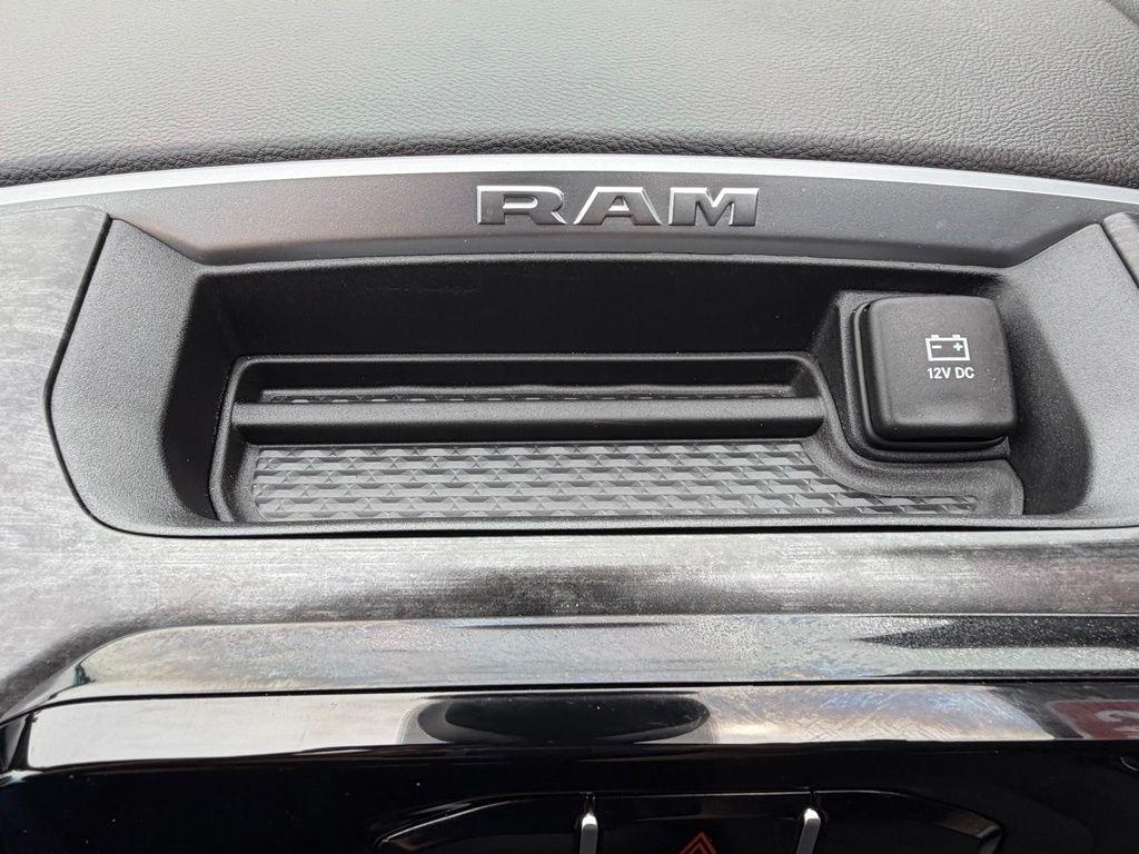 RAM 1500  2024