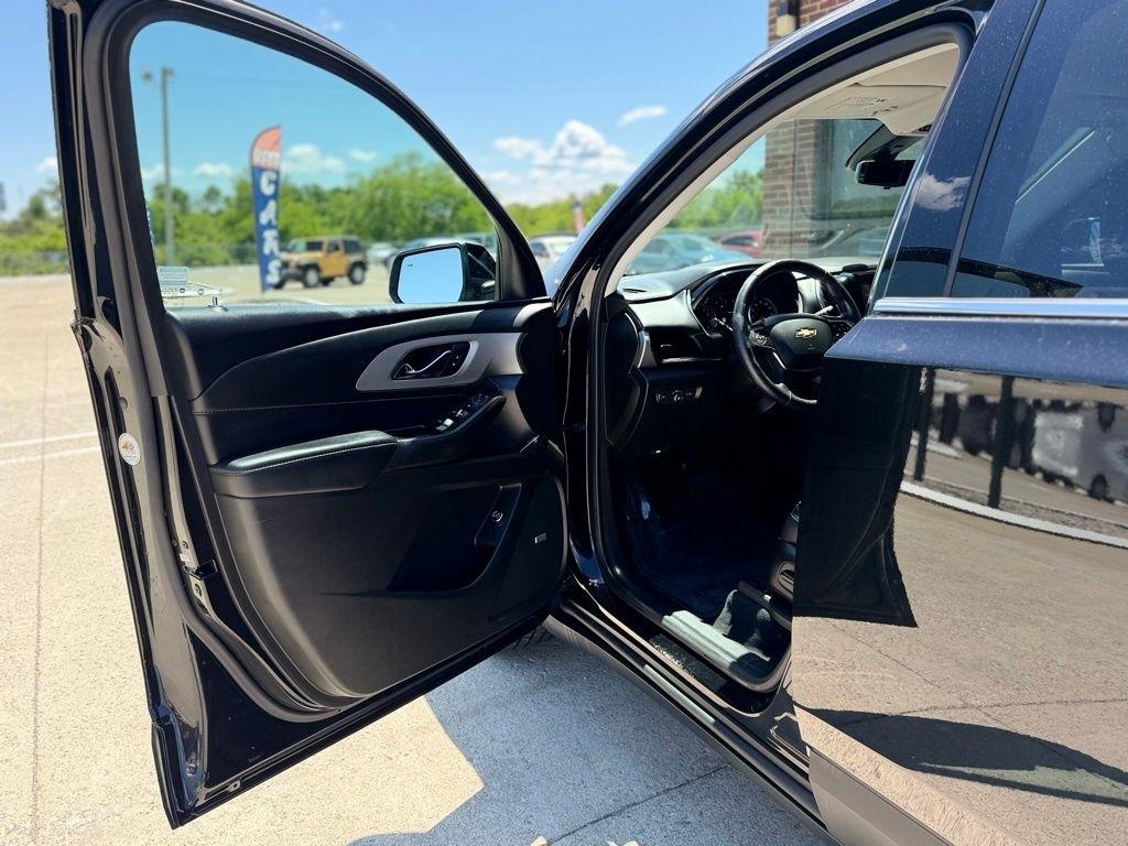 Chevrolet Traverse  2021