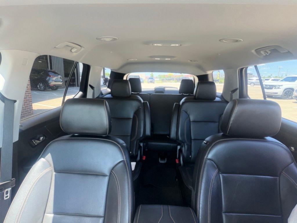 Chevrolet Traverse  2021
