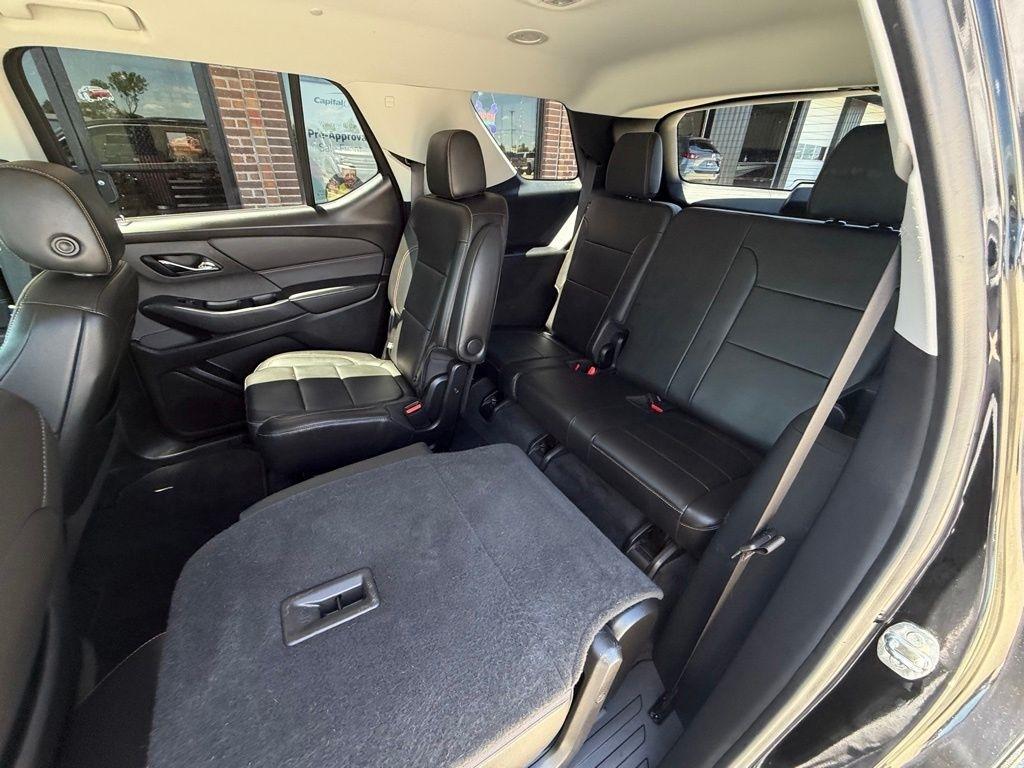 Chevrolet Traverse  2021