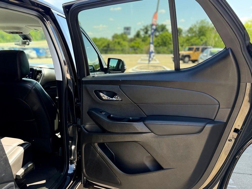Chevrolet Traverse  2021