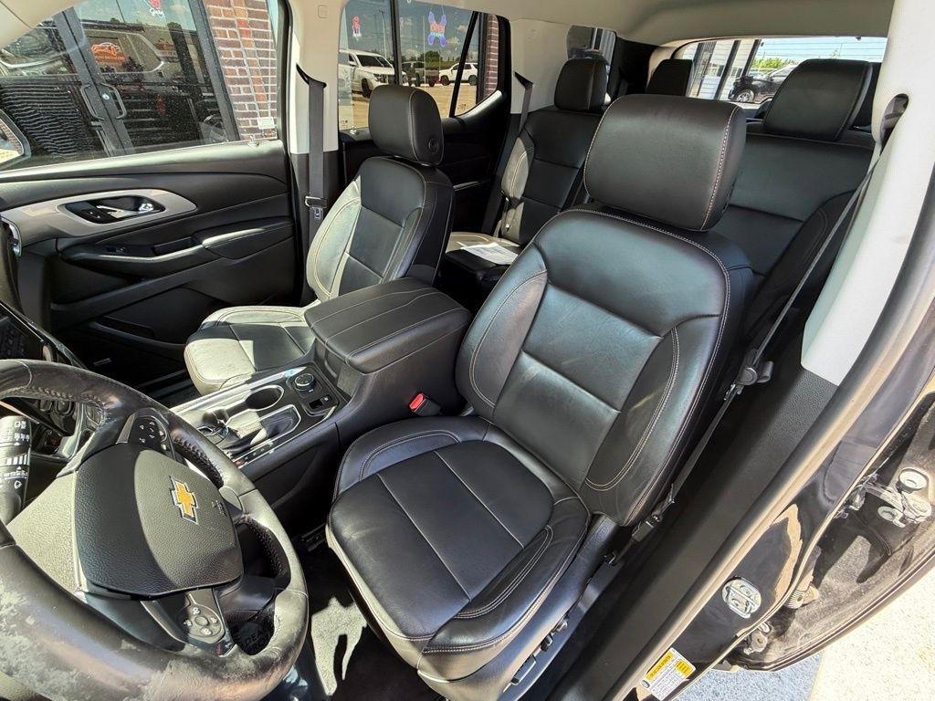 Chevrolet Traverse  2021
