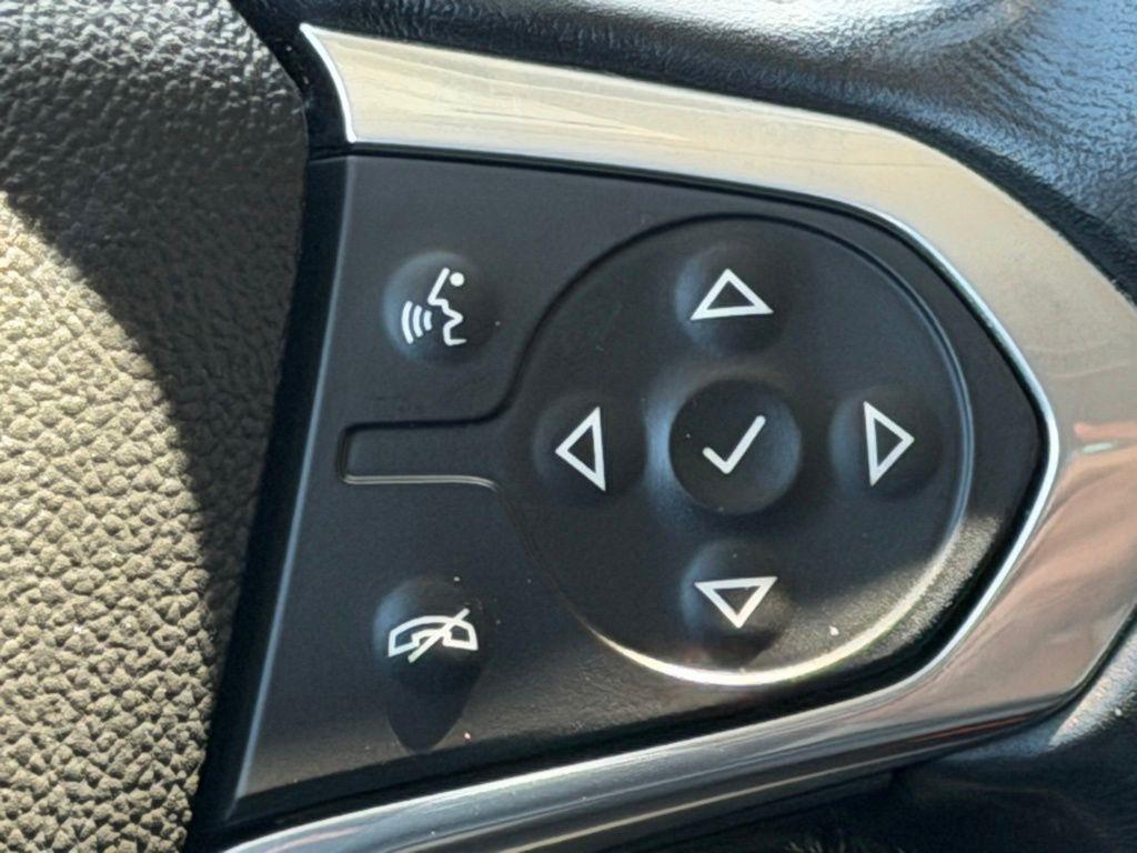 Chevrolet Traverse  2021