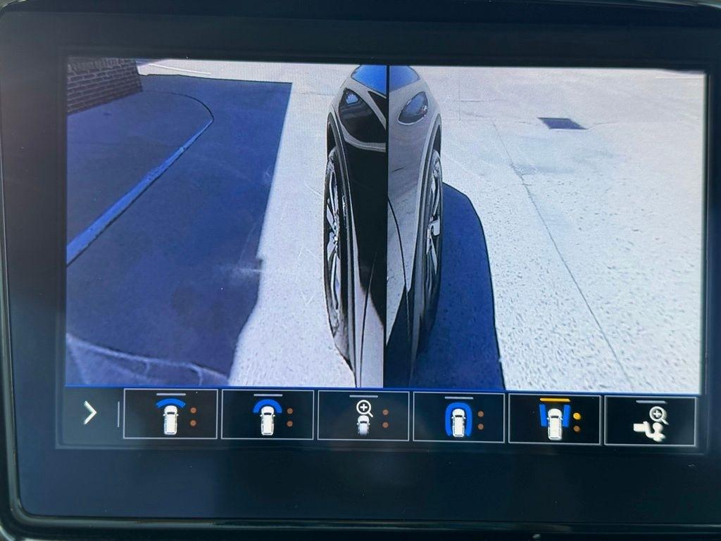 Chevrolet Traverse  2021