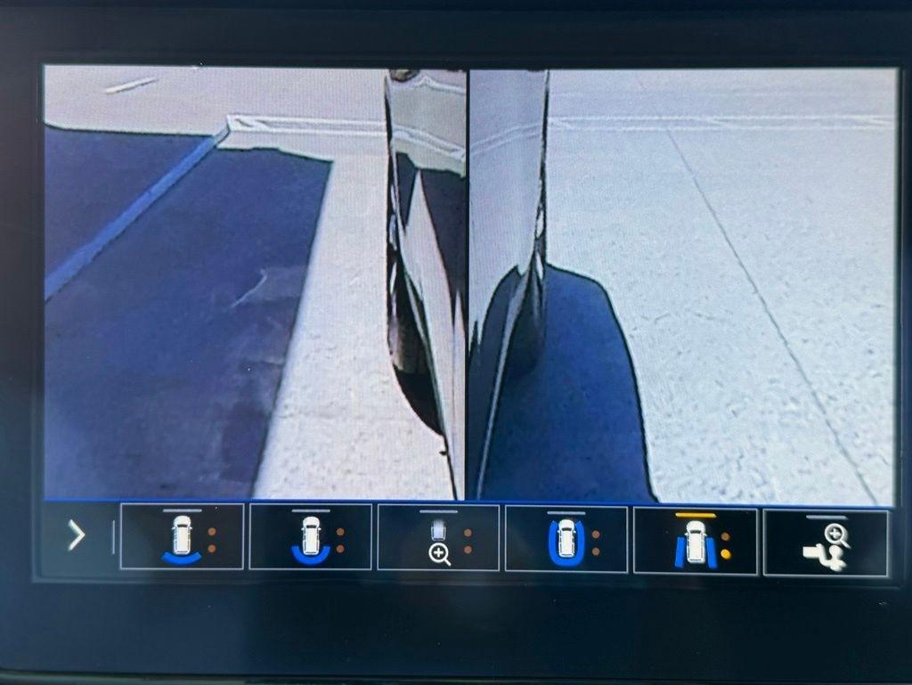 Chevrolet Traverse  2021
