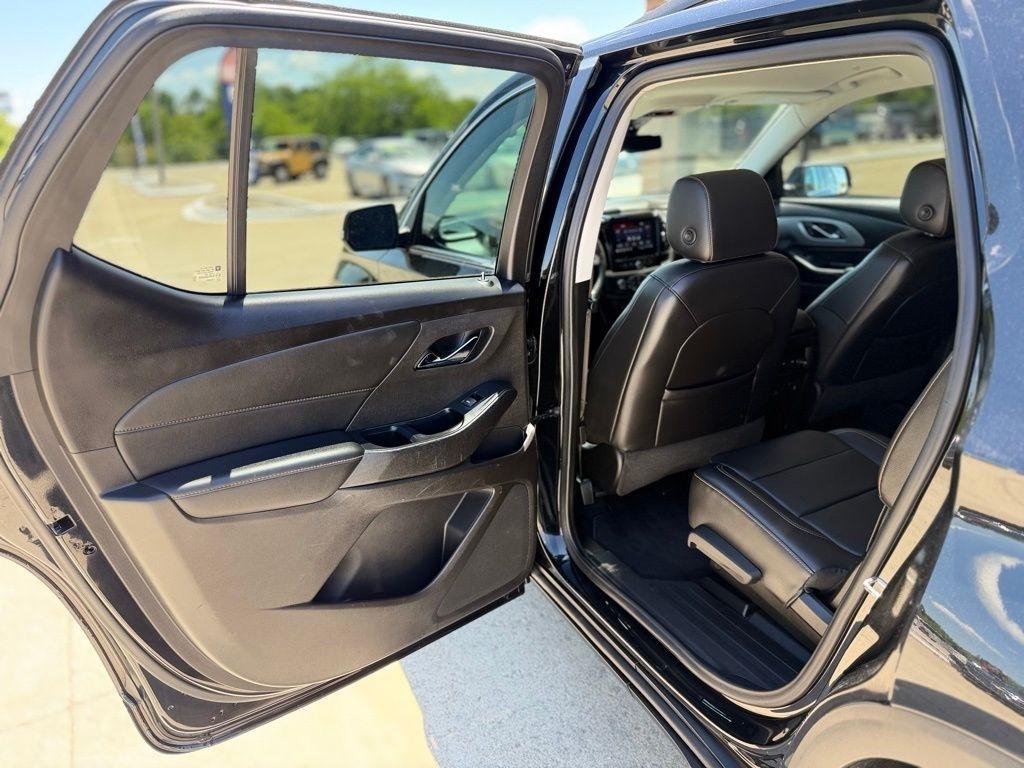 Chevrolet Traverse  2021