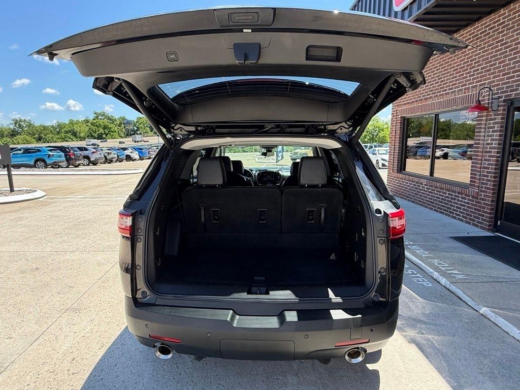 Chevrolet Traverse  2021